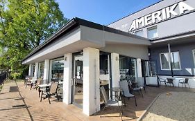 Restaurace a hotel Amerika